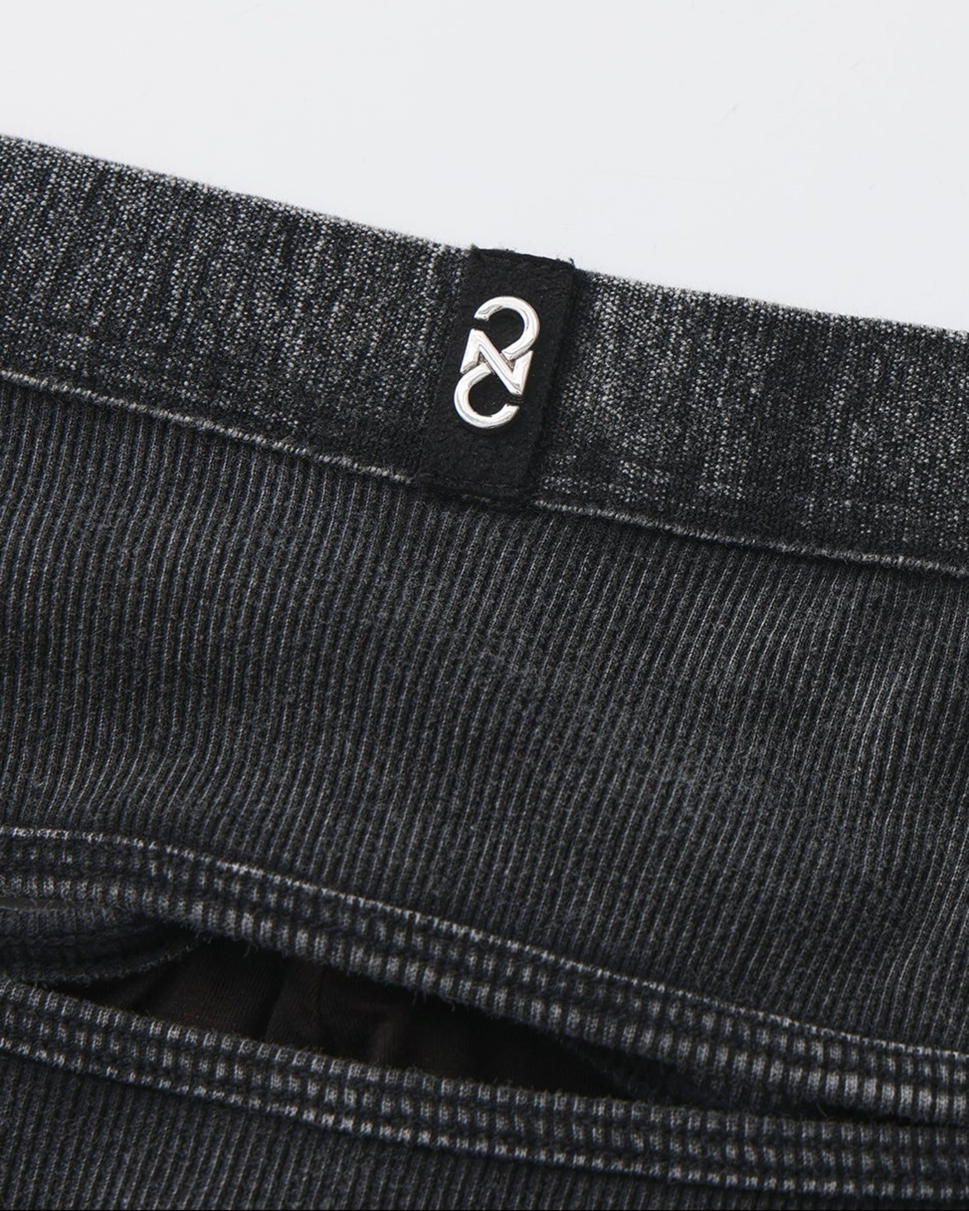 Geometric Cutout Trunk - product view 7