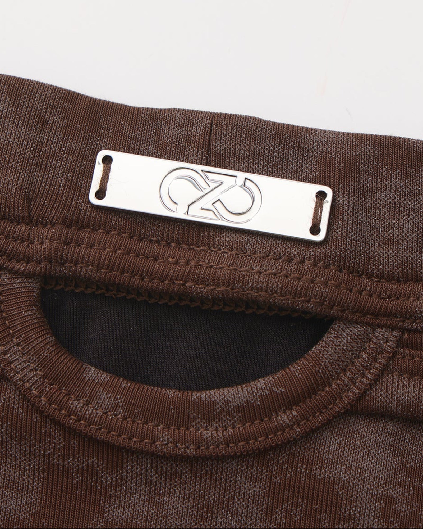 Playful Cutout Trunk - product view 7