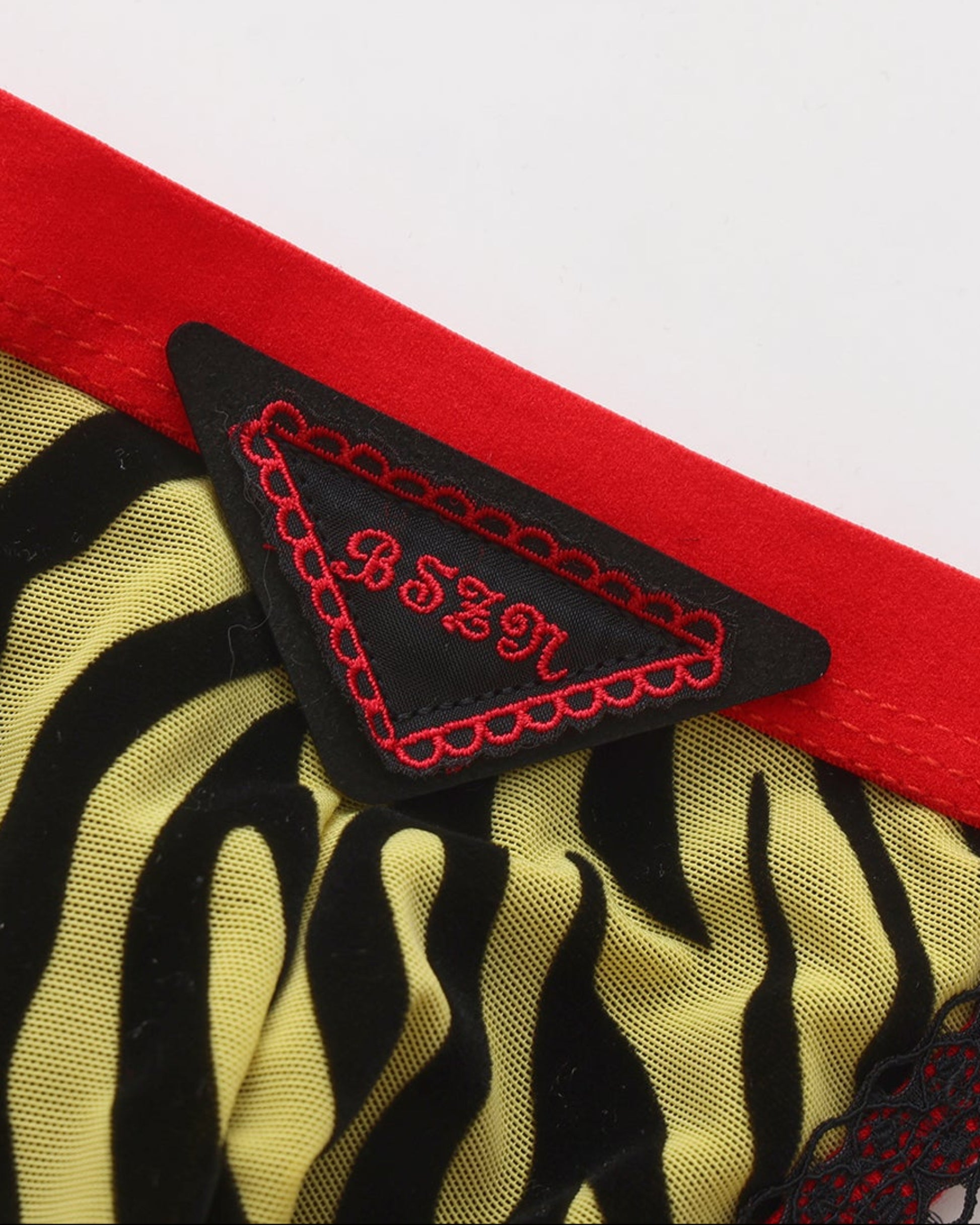 BSZN Beastprint Contrast-Ruffle Thong, alternate product view 13