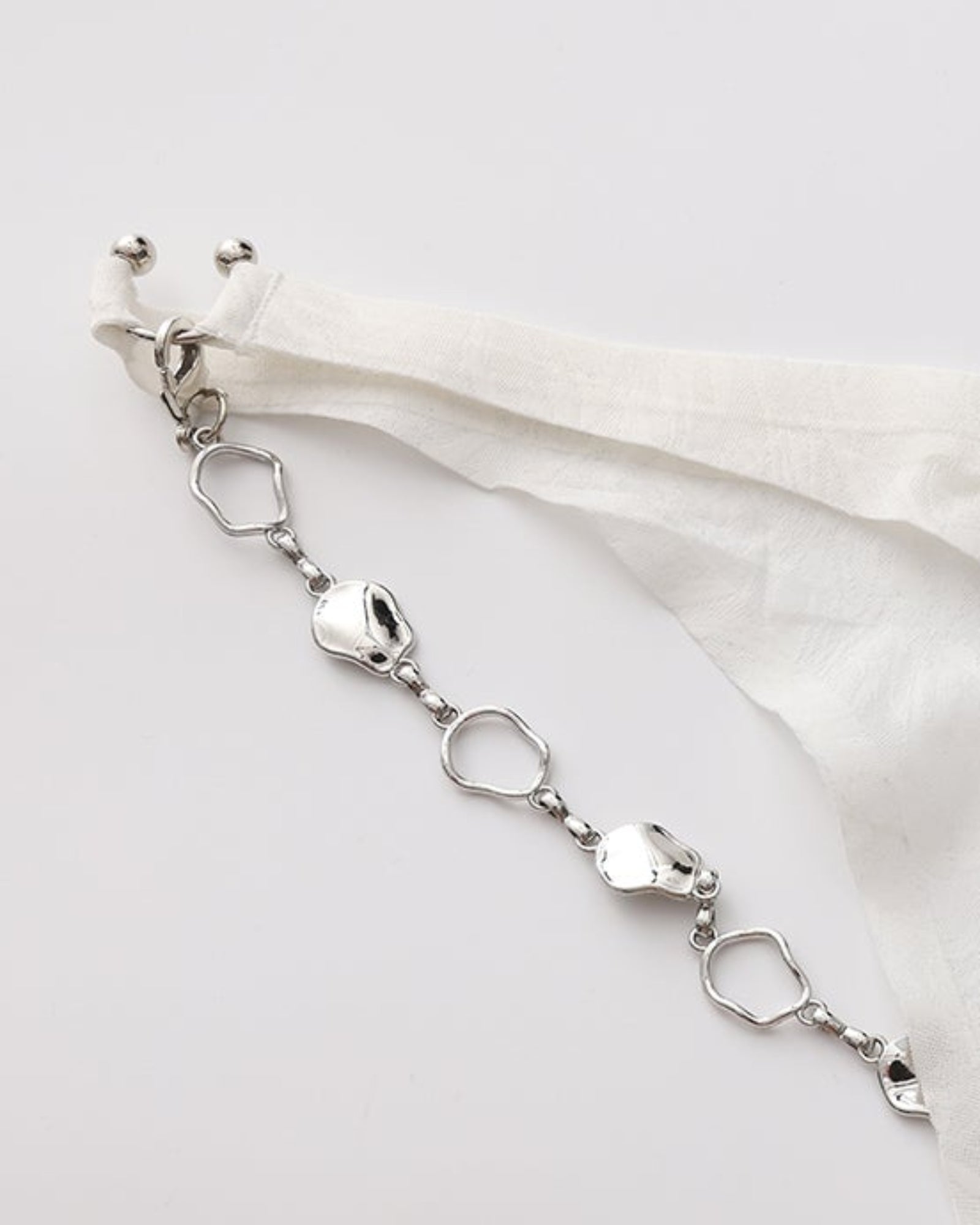 High-Cut Chain Brief - product view 9