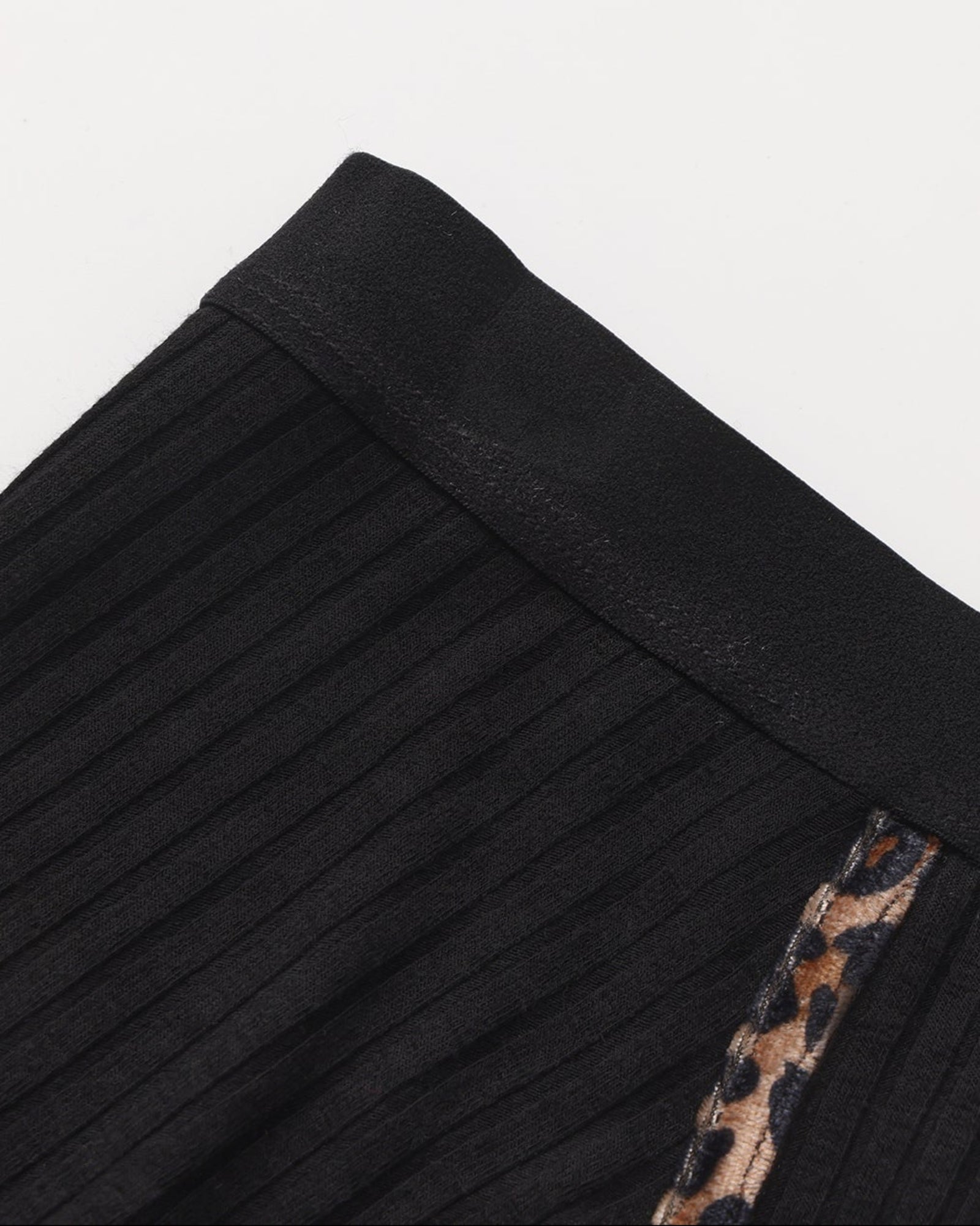 Captive Beast Open-Back Trunk - product view 7