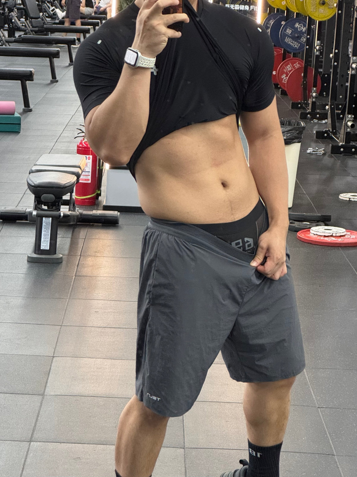 BSZN Club — 69 Mesh-Panel Sport Trunk — look 13