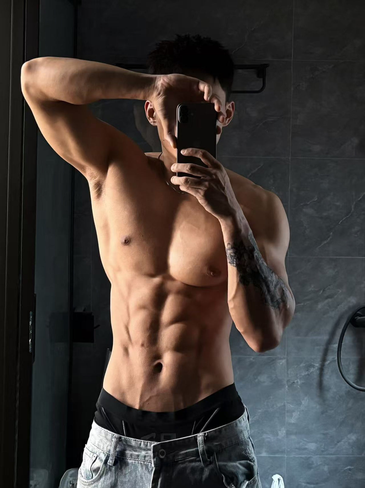 BSZN Club — 69 Mesh-Panel Sport Trunk — look 5