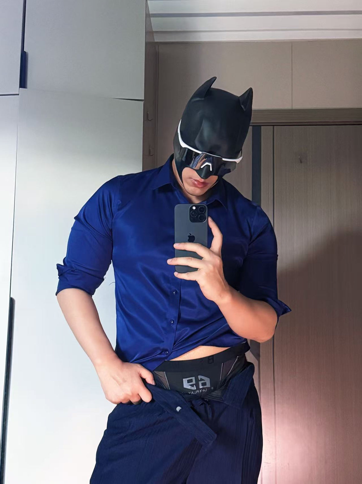 BSZN Club — 69 Mesh-Panel Sport Trunk — look 20